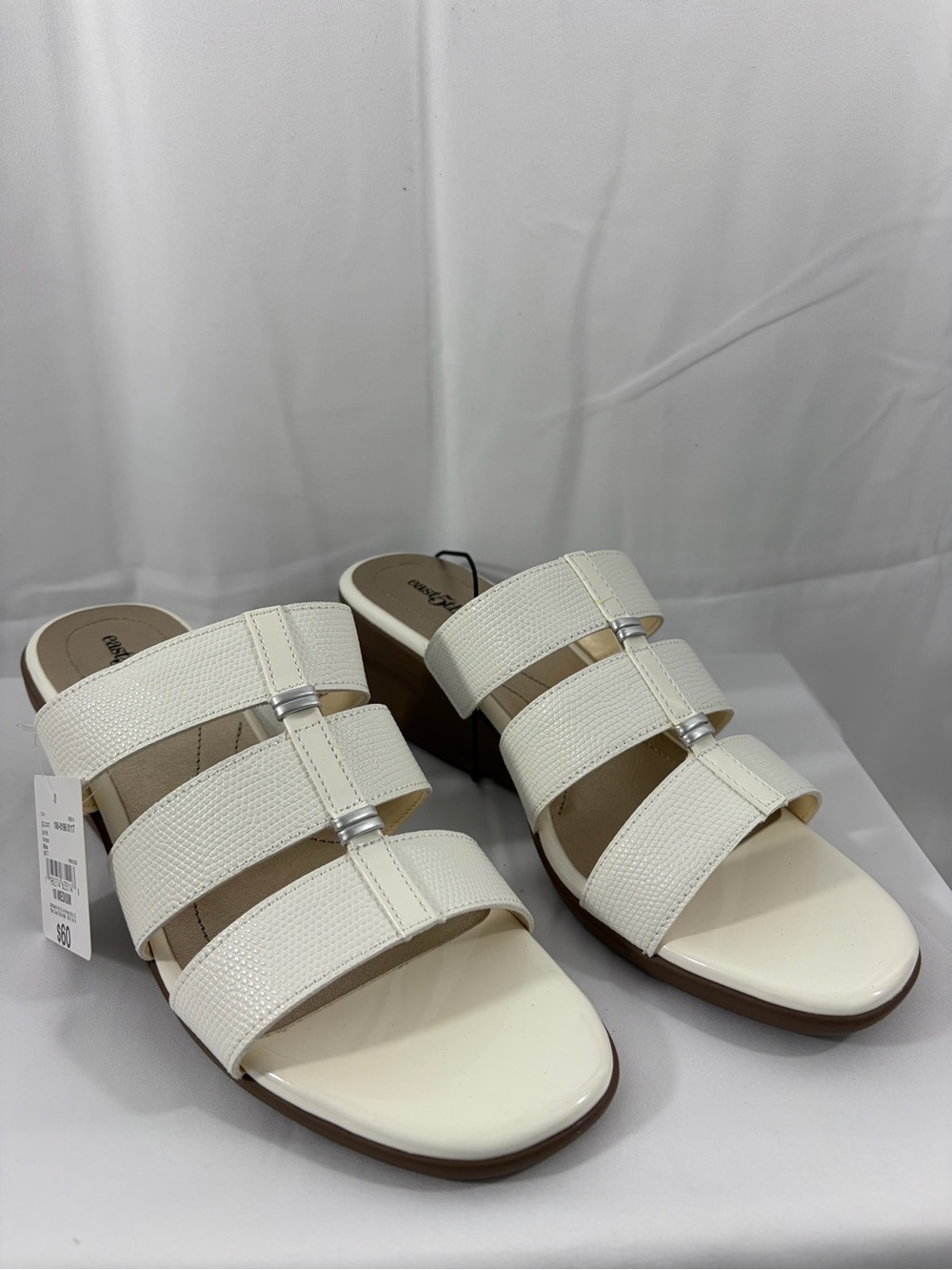 NWT east 5th Women’s Size 10 White Triple-Strap Slide Sandals
